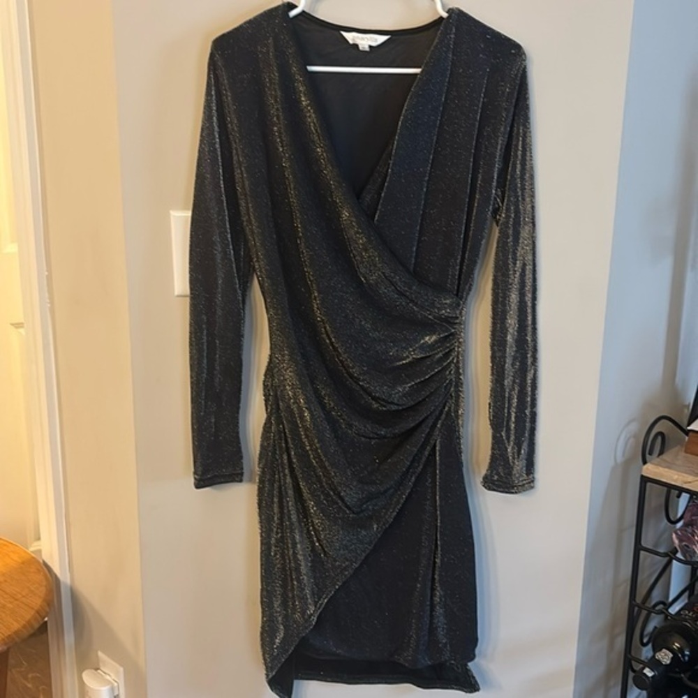 Sparkly Amaryllis black wrap shaped dress - M